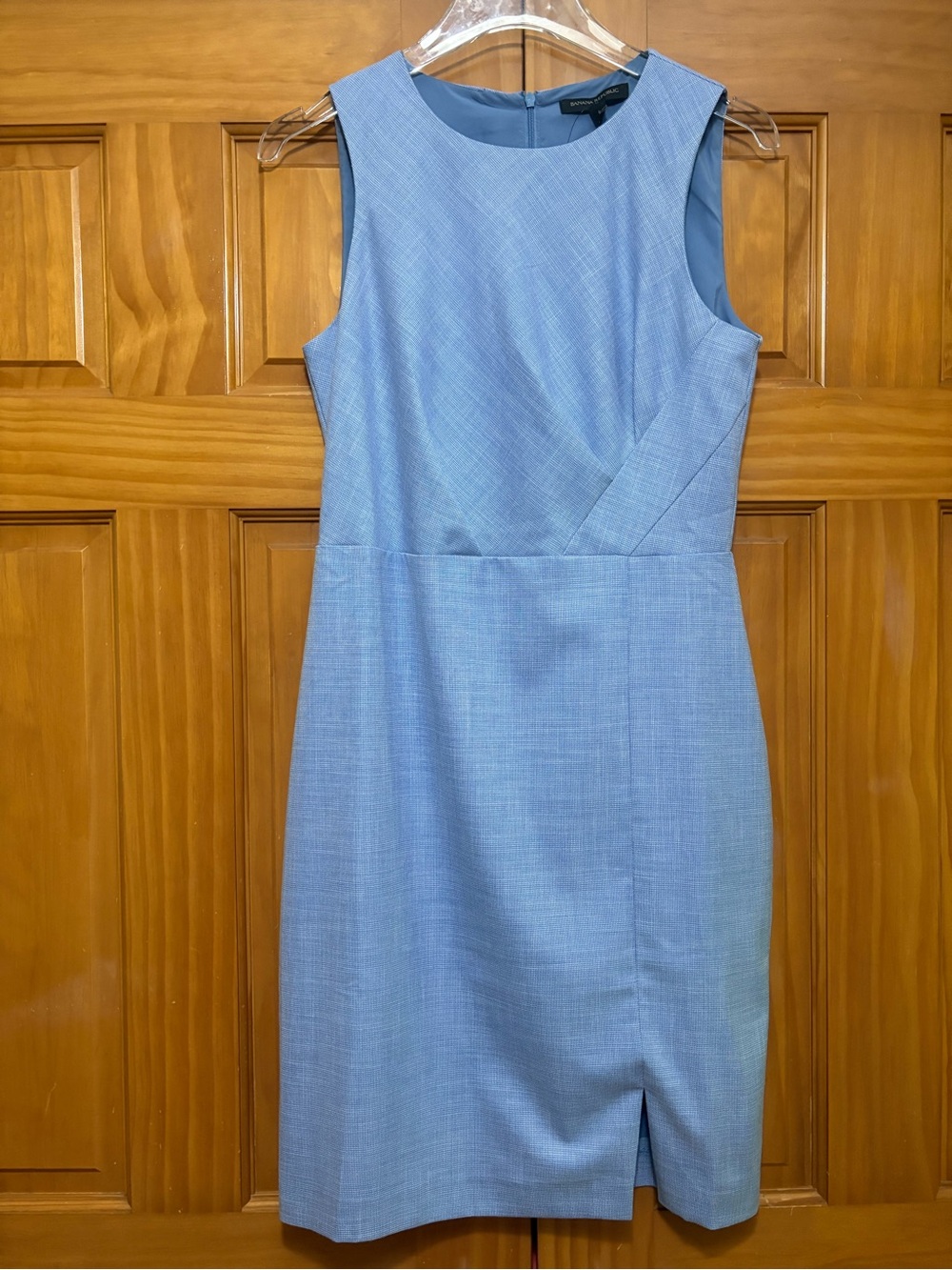 Banana Republic Light Blue Sleeveless Sheath Dress Size 6 NWT